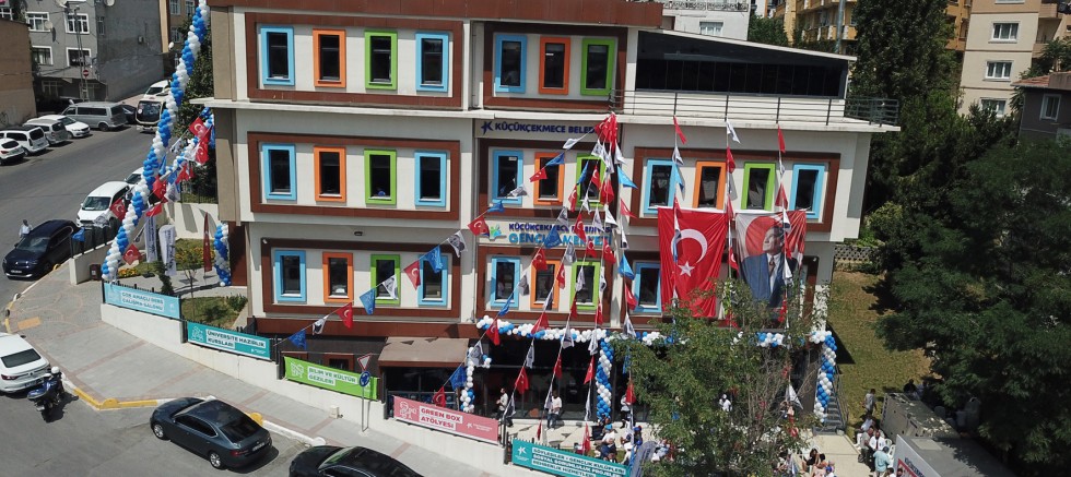 KÜÇÜKÇEKMECE, “GENÇLİK MERKEZİ”NE KAVUŞTU - GÜNDEM - İnternetin Ajansı