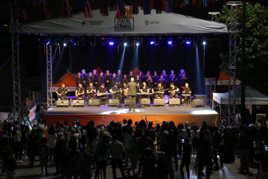KÜÇÜKÇEKMECE, MASALİSTANBUL'U TÜRKÜLERLE HATAY'A UĞURLADI