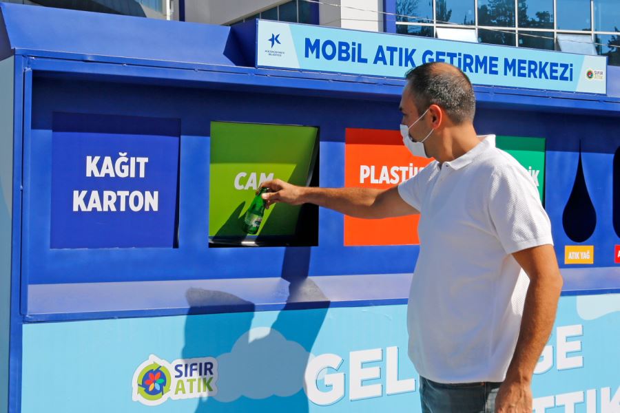 KÜÇÜKÇEKMECE’DE 3 YILDA 75 BİN TON ATIK GERİ DÖNÜŞÜME KAZANDIRILDI