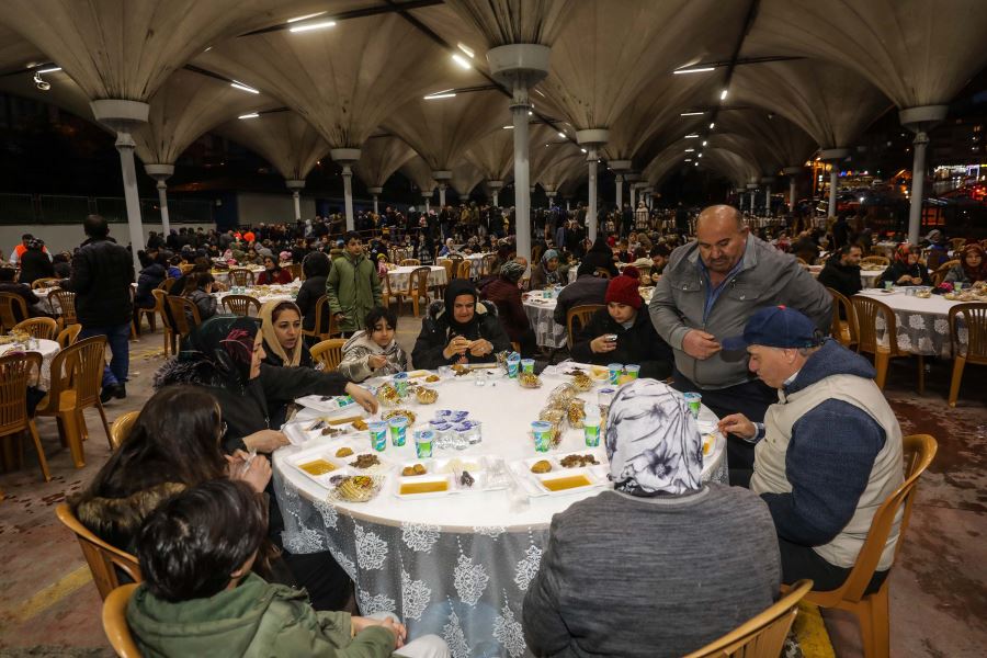 Mahalle iftarlarının ilki Şentepe’de yapıldı