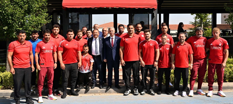 MANSUR YAVAŞ 2024 PARİS OLİMPİYATLARI ÖNCESİ ASKİ SPOR KULUBÜ SPORCULARIYLA BİR ARAYA GELDİ - TÜRKİYE - İnternetin Ajansı