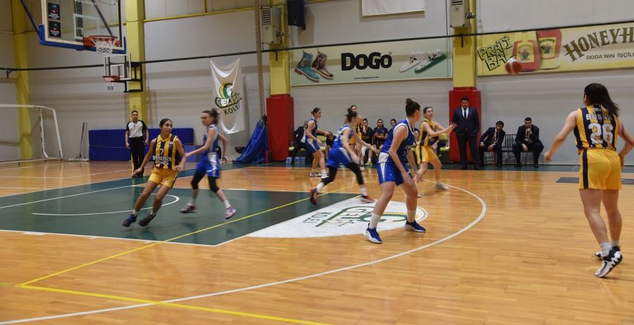 MENEMEN, İZMİR BÜYÜKŞEHİR’İ YENDİ