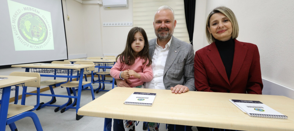 MENEMEN'DE BAŞARININ ADRESİ MEBGEM OLDU - TÜRKİYE - İnternetin Ajansı
