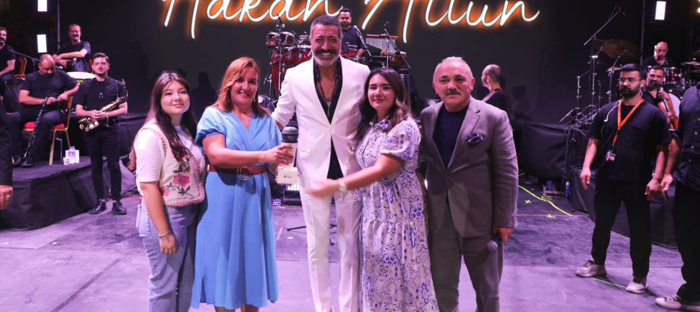 Meşhur TUZFEST Konserleri Kibariye ve Hakan Altun ile Başladı - TÜRKİYE - İnternetin Ajansı