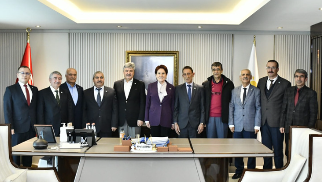 MHP Eski İl Başkanı ve 4 BBP’li Belediye Meclis Üyesi İYİ Parti'ye Geçti