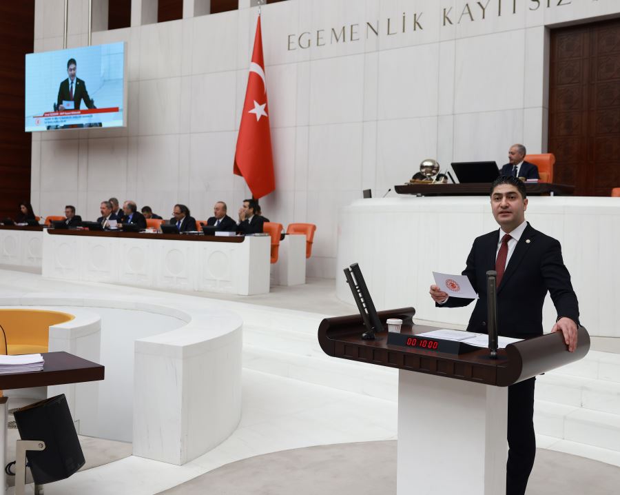 MHP’li Özdemir: Türkiye dünyanın merkezi hâline gelmiştir