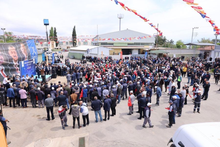 Milletvekili Çakır, işçilerin zam sevincini paylaştı
