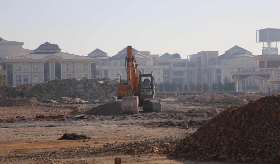 Milli İrade Meydanı’nda çalışmalar hız kesmeden devam ediyor