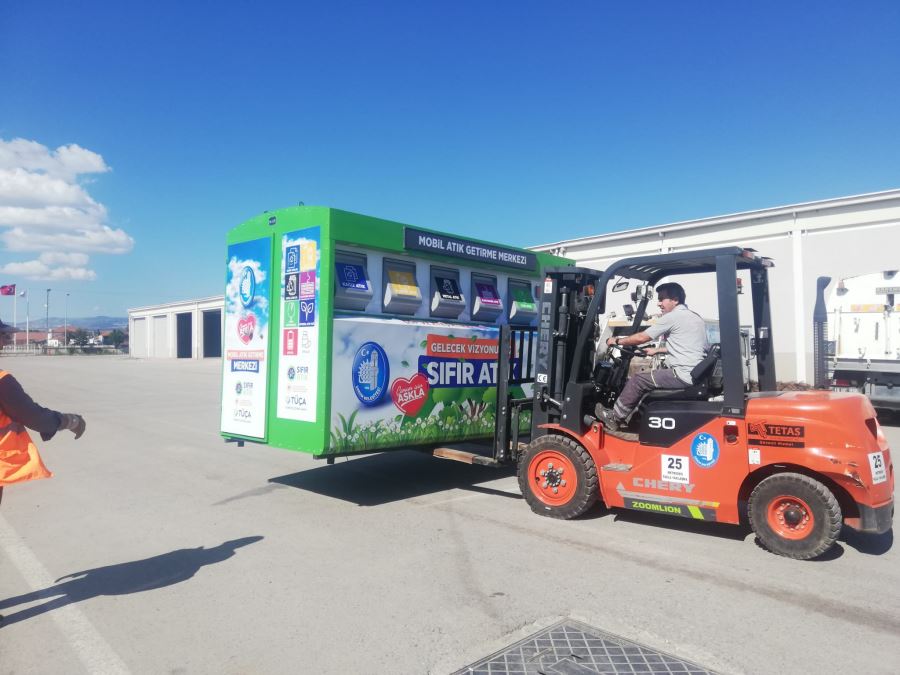 Mobil atık getirme merkezleri artık her yerde