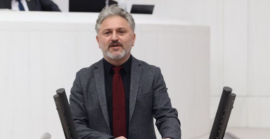 Murat Çepni: Son dönemde hayvanlara dönük geliştirilen işkenceci, katliamcı politikayı protesto ediyoruz, kınıyoruz, reddediyoruz