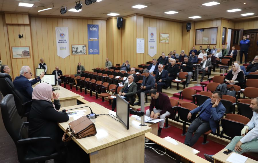 NEDEN ÖZ KAYNAK YARATMADINIZ NEDEN HER ŞEYİ SATIP BELEDİYEYİ BORÇ İÇİNDE BIRAKTINIZ