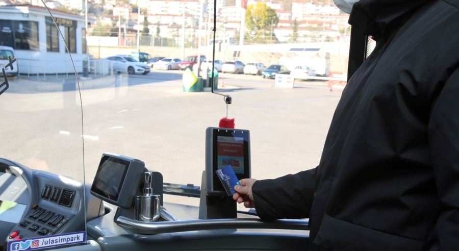 Öğretmen ve öğrencilerin indirimli  seyahat kartları vize işlemleri sürüyor
