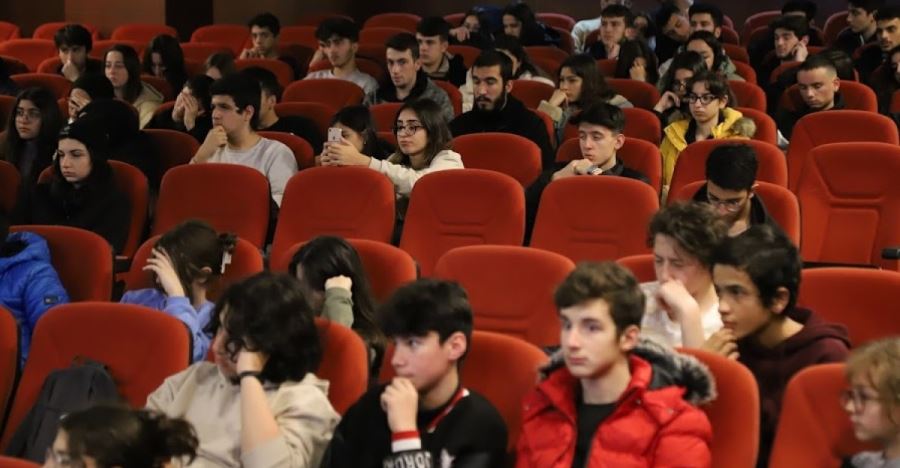 ‘Öğretmenler Günü’ Kartal’da Bayram Havasında Kutlandı