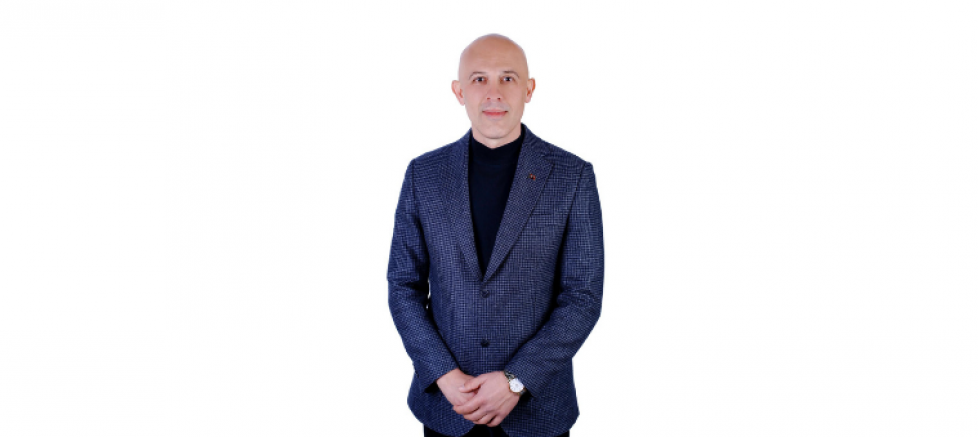 Onur Demirel: “Rakamlar düştü deniliyor ama Isparta’nın çarşısında düşen tek şey alım gücü” - GÜNDEM - İnternetin Ajansı