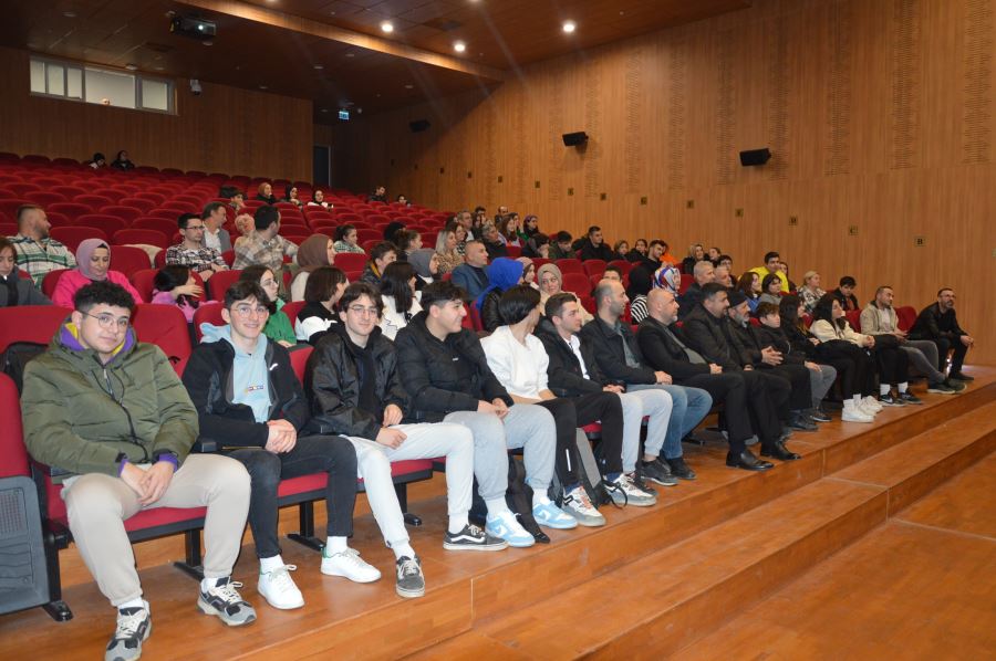 Orhangazi Belediyesi Üniversite Sınavlarına Hazırlanan Gençler İçin Motivasyon Toplantısı Düzenledi