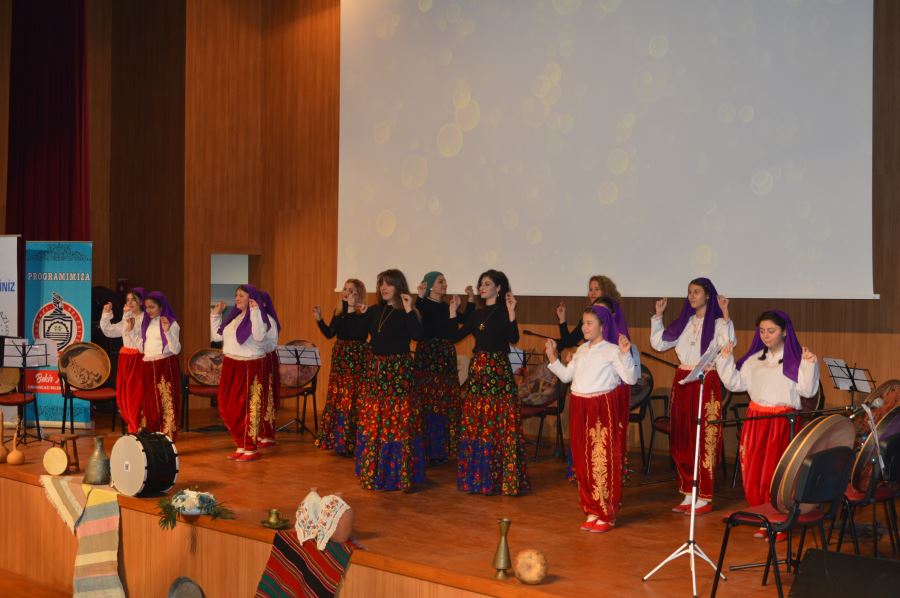 Orhangazi Belediyesi ve Orhangazi Kent Konseyi Ahu Seda Erbane Kadın Gurubu Muhteşem Bir Gece Yaşattı