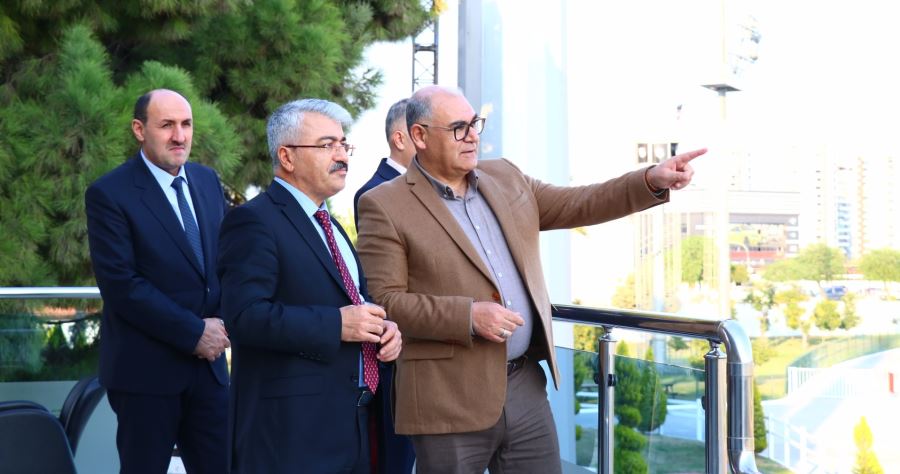 Pozantı Belediye Başkanlığı Koşusu Kupası'nı Zafer Meydanı Kazandı
