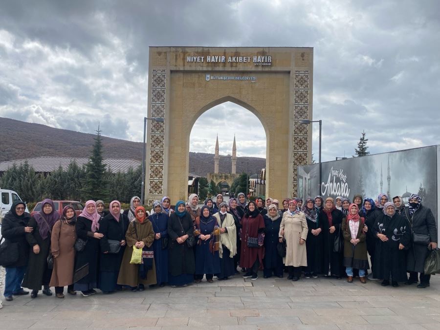 Pursaklar Belediyesi’nden Maneviyat Dolu Gezi Turu