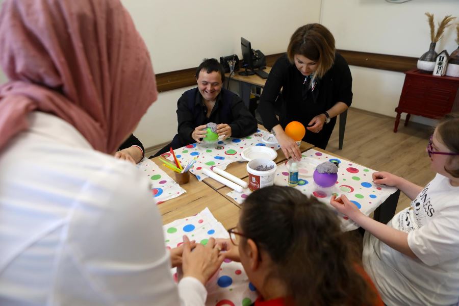 Sapanca SGM’de atıklar sanata dönüşüyor