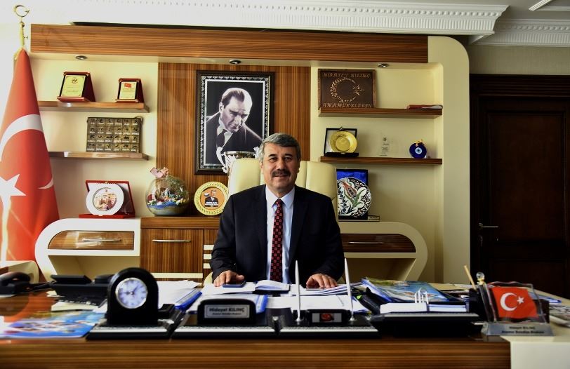 SEÇİMLER ANAMUR’DA DEMOKRASİ ŞÖLENİ HAVASINDA GEÇTİ