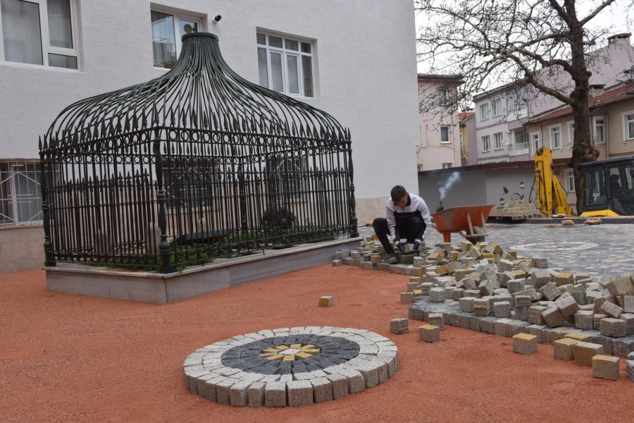 ÂŞIK YUNUS TÜRBESİ GÜN YÜZÜNE ÇIKIYOR
