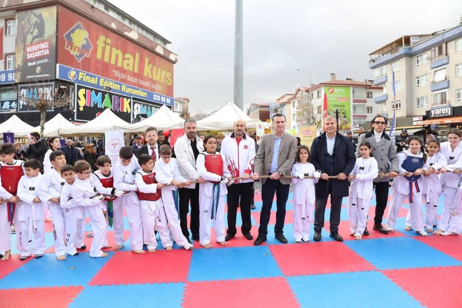 Sosyal ve Kültürel Etkinliklerin Merkezi ‘‘Pursaklar Kent Meydanları’’