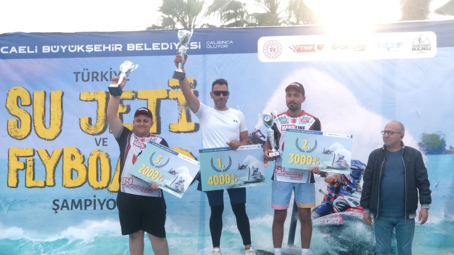 Su jeti ve Flyboard Şampiyonası nefesleri kesti