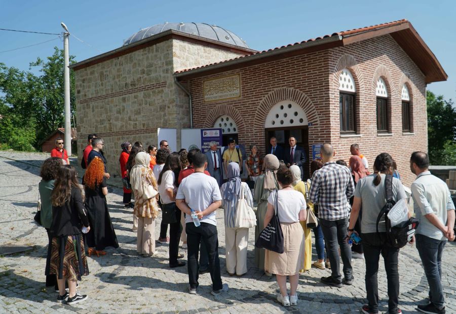 TARİHİ MÜZEDE ÖĞRETMENLERE MATEMATİK DERSİ