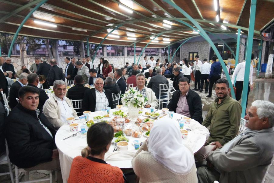 TARSUS BELEDİYESİ İFTAR PROGRAMI DÜZENLEDİ