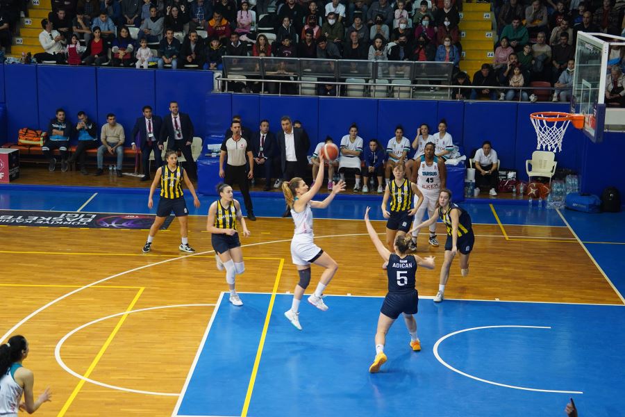 TARSUS BELEDİYESİ KADIN BASKETBOL TAKIMI DESTAN YAZIYOR