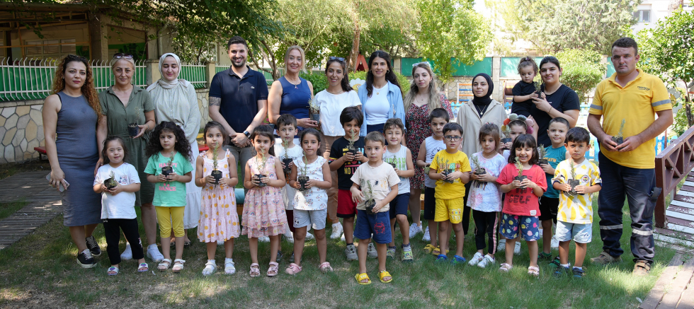 TARSUS BELEDİYESİ YEŞİL BİR GELECEK İÇİN ÇOCUKLARLA EL ELE BAŞKAN BOLTAÇ 
