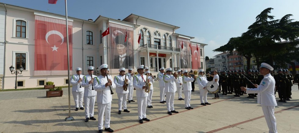 TEKİRDAĞ BÜYÜKŞEHİR BELEDİYE BANDOSU İLE 30 AĞUSTOS ZAFER BAYRAMI COŞKUSU - GÜNDEM - İnternetin Ajansı