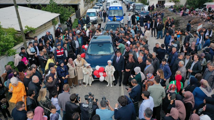 TOGG Balıkesir’de şehit çocuklarına sünnet arabası oldu