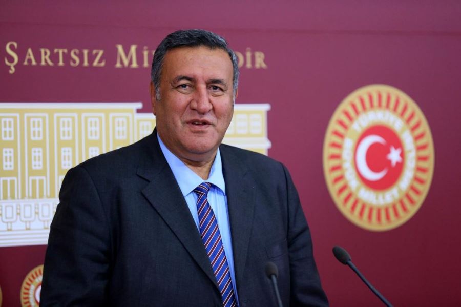 TRAKTÖR FİYATLARINDAKİ ARTIŞ ÇİFTÇİYİ KAYGILANDIRIYOR