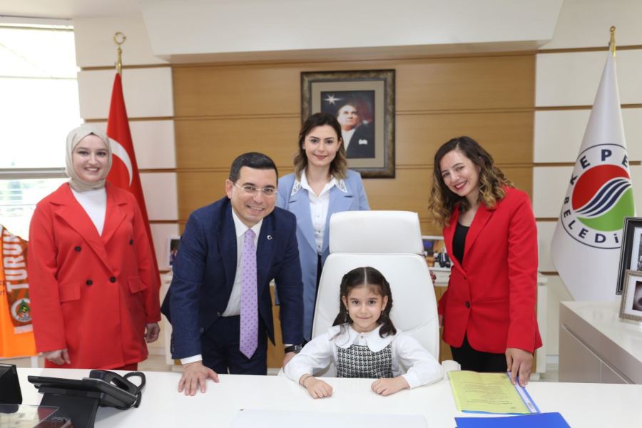 Tütüncü, 23 Nisan’da başkanlık koltuğunu Emine İdil’e devretti