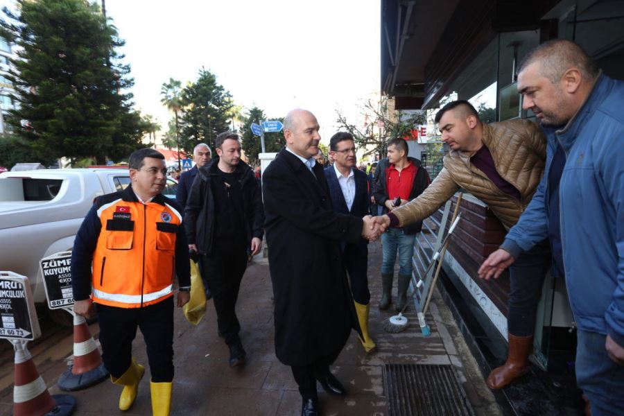 Tütüncü, afet bölgesi Kumluca’da