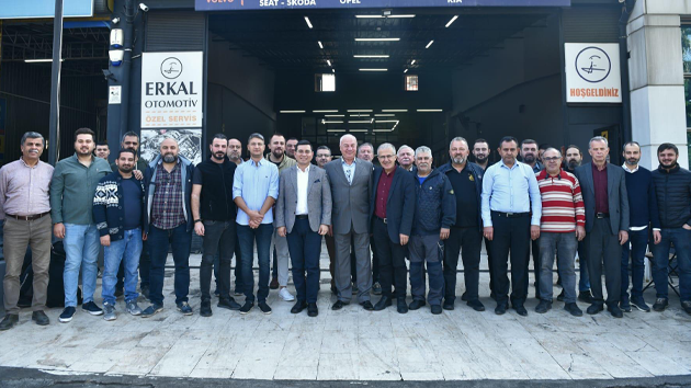 Tütüncü, sanayi esnafıyla kucaklaştı