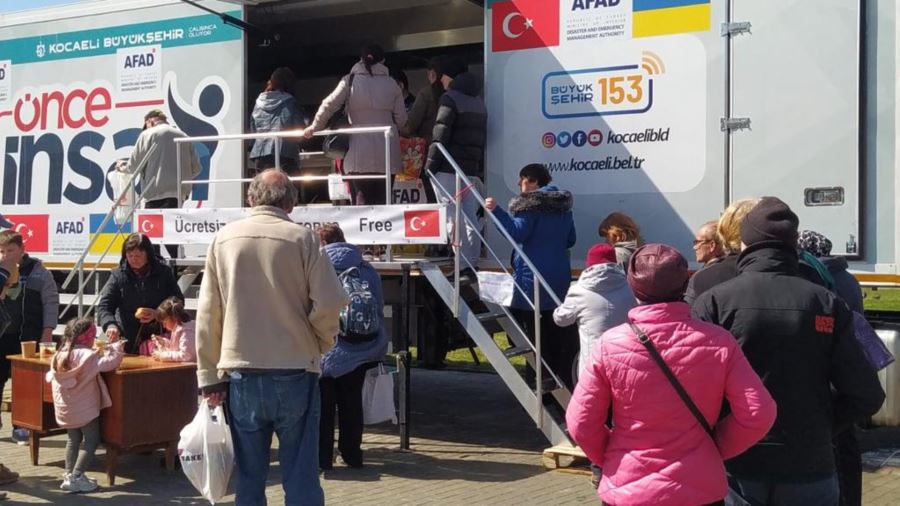 Ukrayna’daki mobil yemek tırı yurda döndü