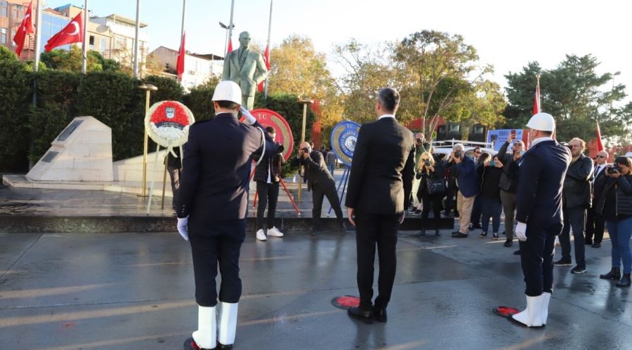 Ulu Önder Atatürk 10 Kasım’da Özlem Ve Minnetle Anıldı