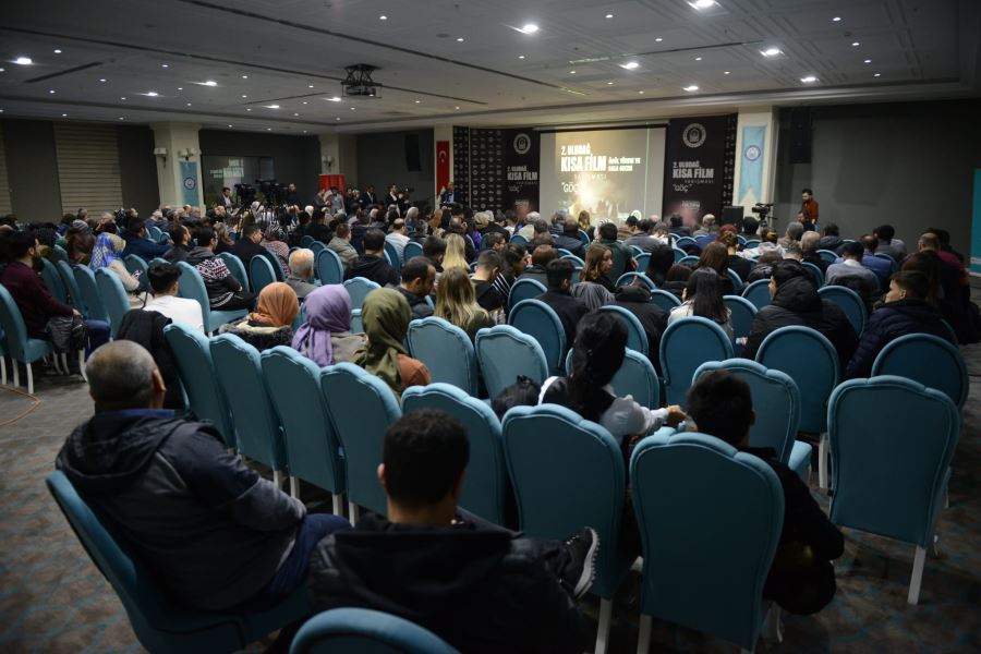 ‘ULUDAĞ KISA FİLM FESTİVALİ'NDE ÖDÜLLER SAHİPLERİNİ BULDU