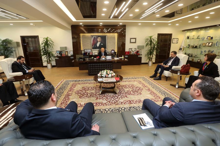 Yaşar, Türkiye Kent Konseyleri Birliği yönetimini ağırladı