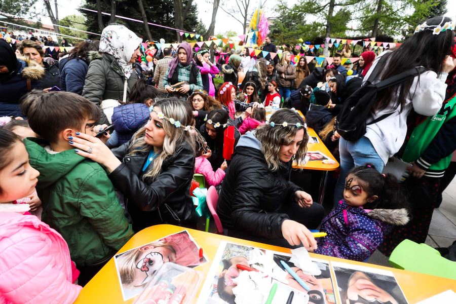 Yenimahalle’de unutulmaz “Çocuk Şenliği”