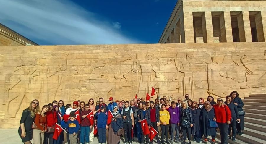 Yenimahalleli engelli bireyler Anıtkabir’de