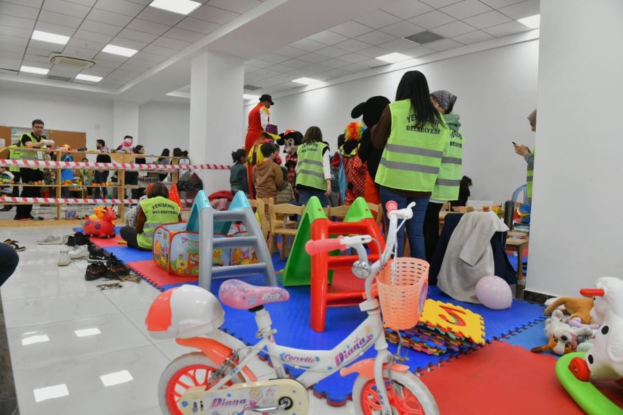 Yenişehir Belediyesi depremden etkilenen çocukları unutmuyor