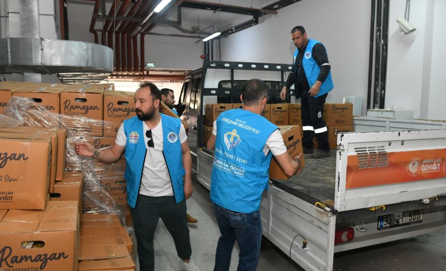 Yenişehir Belediyesi Ramazan ayında da ihtiyaç sahiplerinin yanında