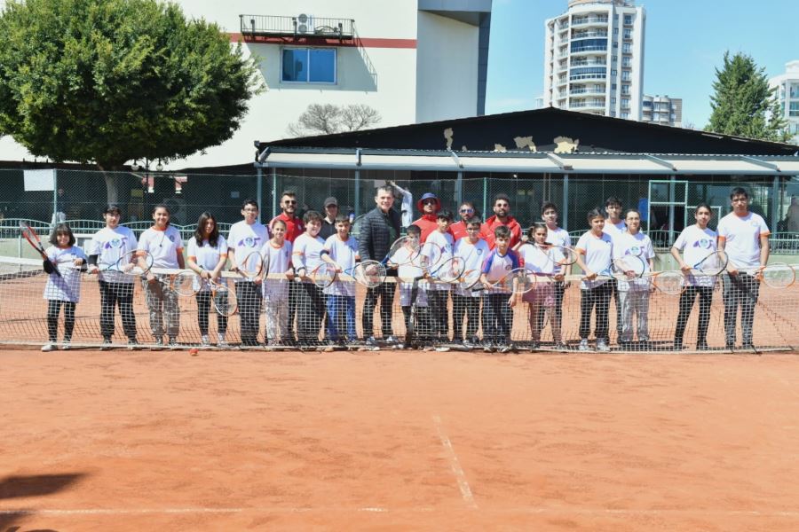 YENİŞEHİR BELEDİYESİ’NDEN DEPREMZEDE ÇOCUKLARA SPOR KURSLARI