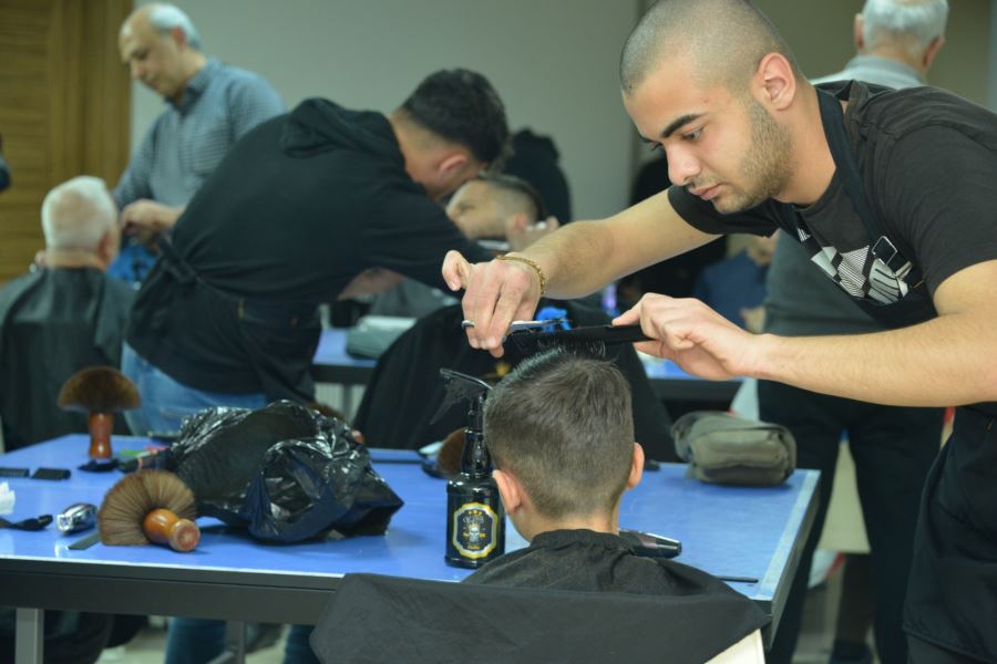 Yenişehir Belediyesi’nden depremzedelere kişisel bakım hizmeti