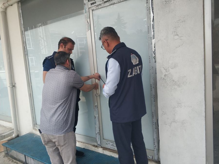 YENİŞEHİR BELEDİYESİ’NDEN KAÇAK SAKATAT DEPOSUNA BASKIN
