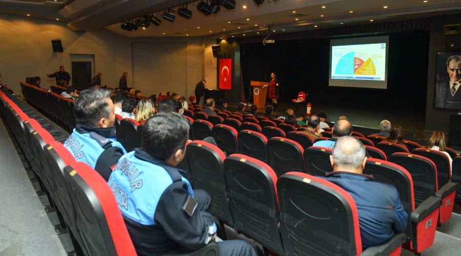 Yenişehir Belediyesinden personele afet farkındalık eğitimi