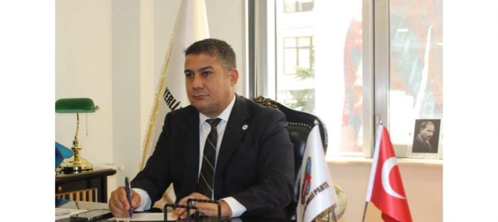 YERLI VE MILLI PARTI GENEL BASKANI TEOMAN MUTLU; SURIYELI MISAFIRLERIMIZI EVLERINE YOLLAMAK ICIN BU FIRSAT KAÇMAMALI İKTİDAR ESADLA KONUŞMALI ! - GÜNDEM - İnternetin Ajansı